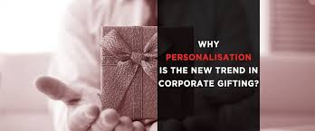 THE POWER OF PERSONALIZATION: WHY CUSTOM CORPORATE GIFTS MAKE A LASTING IMPACT?